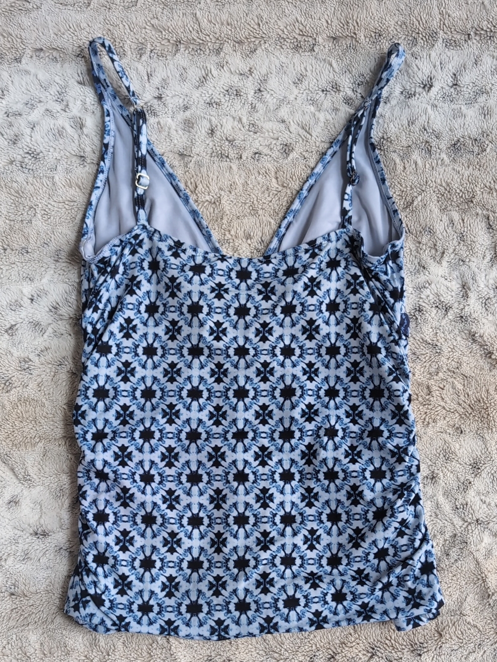 Tommy Bahama Shibori Splash V-Front Tankini Top - Picture 3 of 6